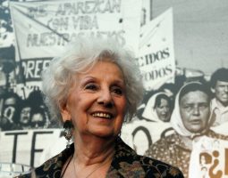 Radio y Televisión del Neuquén producirá un documental sobre Estela de Carlotto