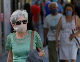 Anses analiza reconocer años de aportes por tareas de cuidado a mujeres en edad de jubilarse