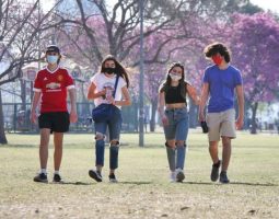 La voz adolescente y joven