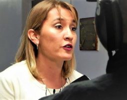 Matzen denunció que Tortoriello la saco de la campaña por haber votado al legalización del aborto