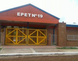 Denuncian acoso digital a estudiantes en una escuela de Plottier