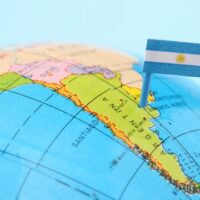 Los desafíos del nuevo presidente argentino: navegar en un mundo trastornado