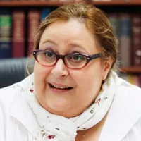 “Es un gobierno deplorable con grandes golpes de efecto” afirmó Graciana Peñafort